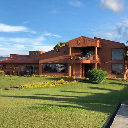 Finca Casa Loma Guest House El Penol  Екстериор снимка