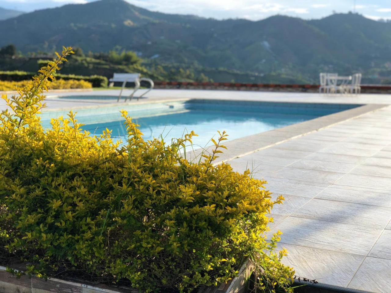 Finca Casa Loma Guest House El Penol  Екстериор снимка